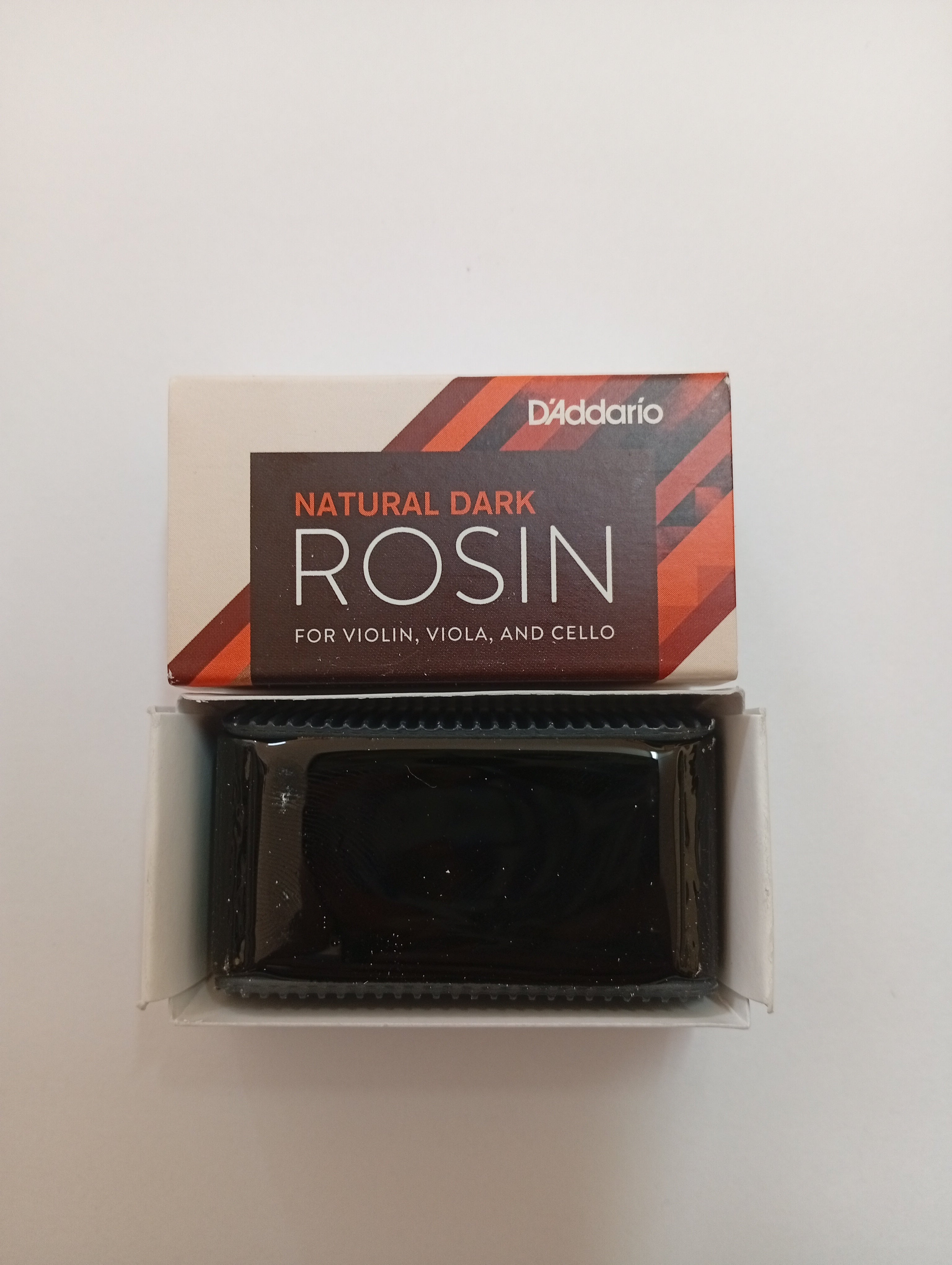 Petz-Rosin Natural Dark D'addario para Violin/Viola/Cello